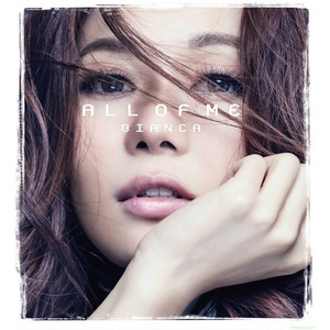 美女光着下体扒开内裤
